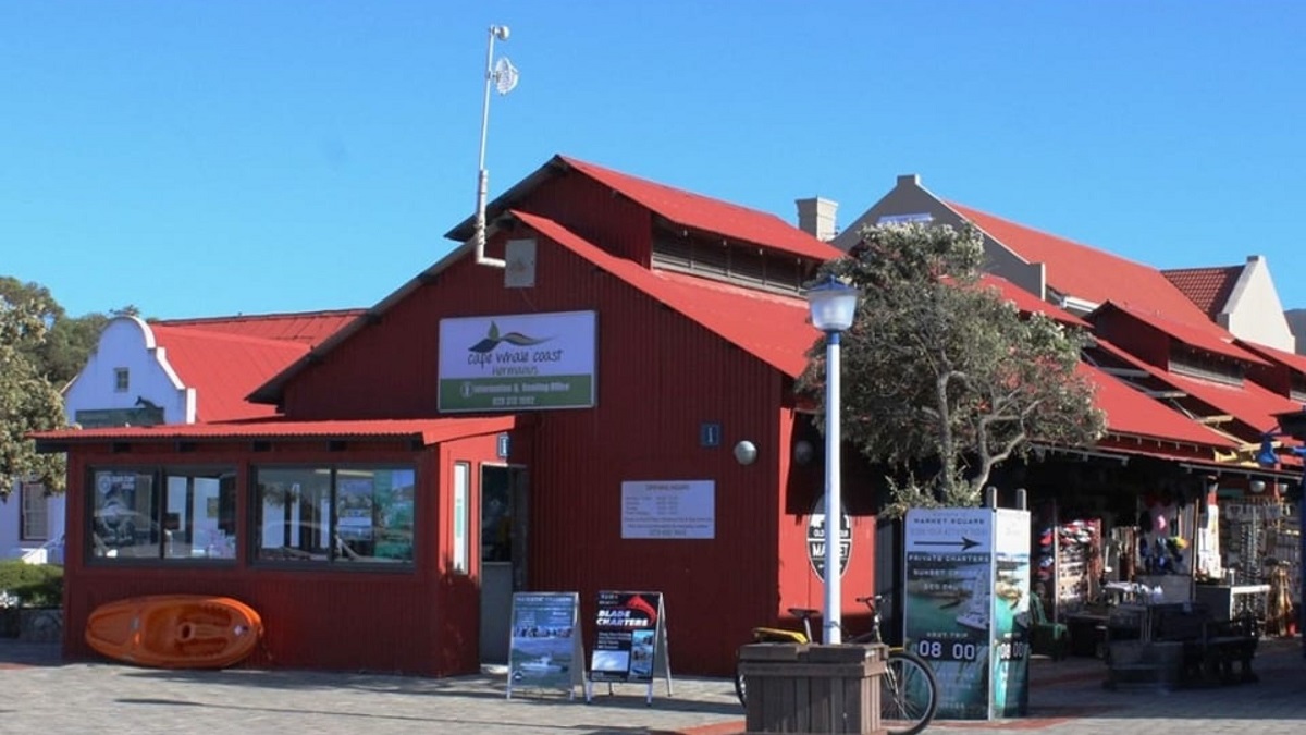 Hermanus Old Harbour Market